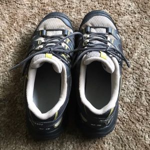 Women’s Hiking Shoe